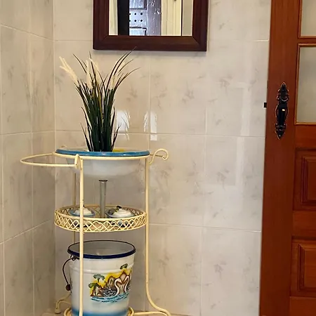 Alojamento de Acomodação e Pequeno-almoço Casa Dos Capitães Mores - Flor