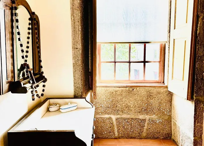 Casa Dos Capitães Mores - Flor Alojamento de Acomodação e Pequeno-almoço